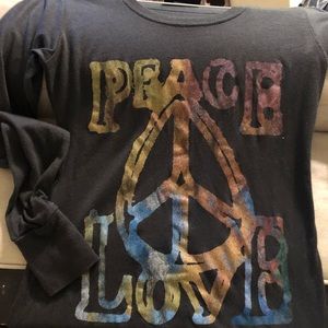 Peace love tshirt